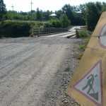 В Карпинске ремонтируют мост через реку Турья