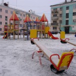 В Карпинске недоделки в рамках программы «1000 дворов» устранят к 2013 году