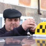 44-летний таксист из Карпинска уверен — профессия перестала быть интересной