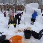 В Карпинске проходит конкурс снежных фигур