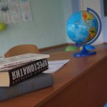 В Карпинске на стимулы педагогам денег теперь меньше