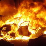 В Карпинске сгорел очередной автомобиль. На это раз - ЗиЛ
