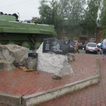 В Карпинске открыт памятный знак в честь воинов-десантников