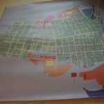 На стене - большая карта городского округа