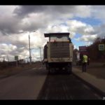 Водителей беспокоит ремонт дороги Карпинск-Краснотурьинск в дождь