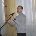 На событие пришел карпинский активист и депутат молодежного Парламента Свердловской области Игорь Первухин